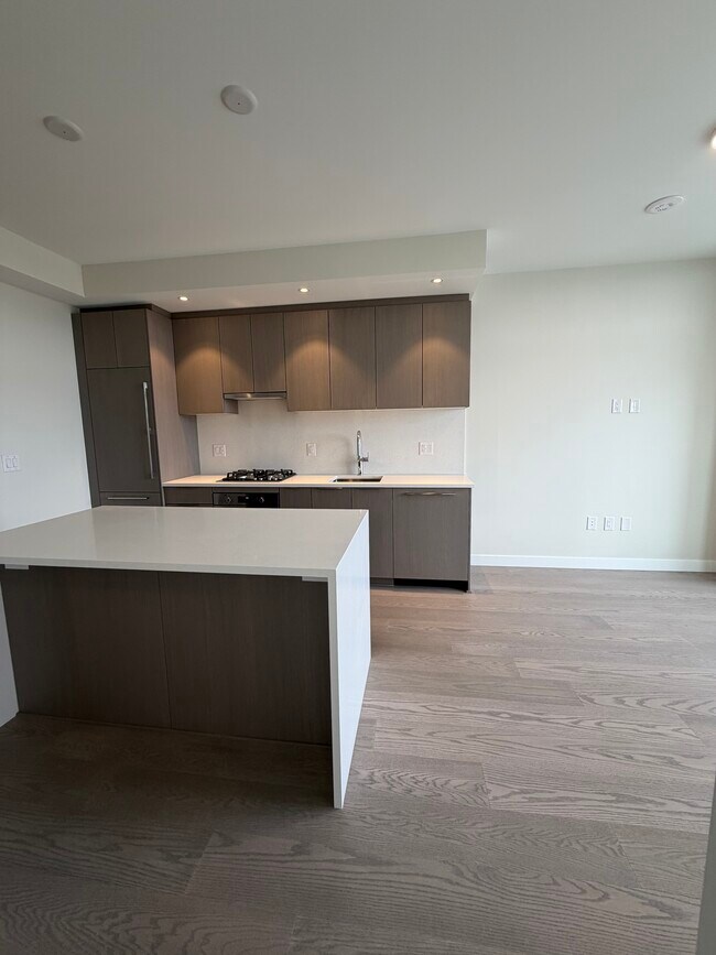 6138 Birney Av in Vancouver, BC - Building Photo - Building Photo