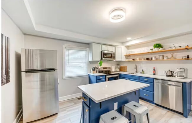 property at 1621 Harrison Ave