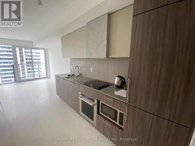 property at 19 Western Battery Rd