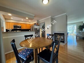 6038 Rockton Ct in Centreville, VA - Building Photo - Building Photo