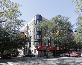 214 Clinton St in Brooklyn, NY - Foto de edificio - Building Photo