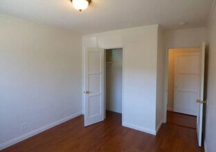 636 N Heliotrope Dr in Los Angeles, CA - Building Photo - Building Photo