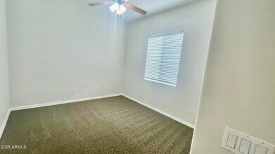 43577 Sparks Ct in Maricopa, AZ - Building Photo - Building Photo