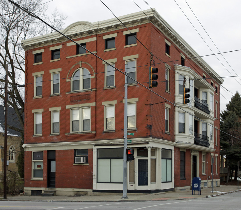 1801 Chase Ave in Cincinnati, OH - Building Photo