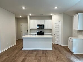 2921 Firefly Dr in Oklahoma City, OK - Building Photo - Building Photo