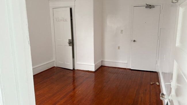 14 S Raleigh Ave in Atlantic City, NJ - Building Photo - Building Photo