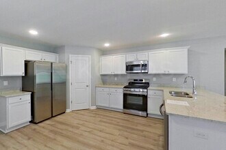 395 Angela St in Prattville, AL - Building Photo - Building Photo