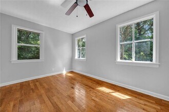 4805 Chaudron Dr in Mobile, AL - Foto de edificio - Building Photo
