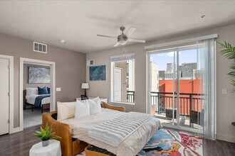 241 W 200 S in Salt Lake City, UT - Building Photo - Building Photo