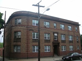 109 Montgomery St in Pawtucket, RI - Building Photo