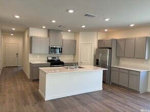 4554 Langdon St in Fernley, NV - Building Photo - Building Photo