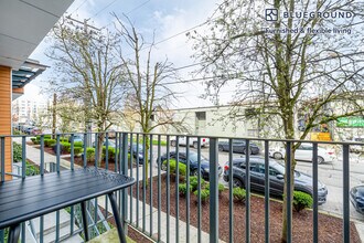 5555 14th Ave NW in Seattle, WA - Building Photo - Building Photo