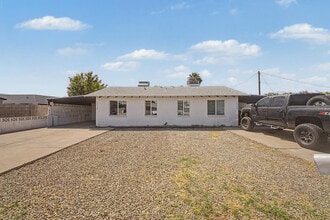 2534 N 28th St in Phoenix, AZ - Building Photo - Building Photo