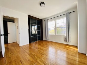 113 Clubhouse Ave in Venice, CA - Building Photo - Interior Photo