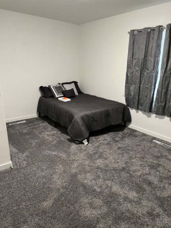 property at 690 Cambridge Dr