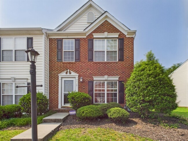 property at 1213 Magnolia Pointe Blvd