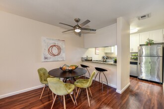 Monte Bello Apartments in Sacramento, CA - Building Photo - Building Photo