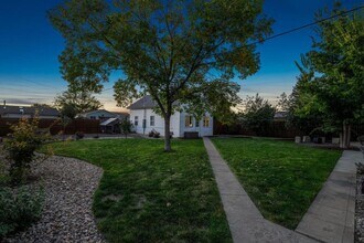 315 Graefe Ave in Ault, CO - Building Photo - Building Photo