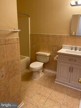 6605 Huntshire Dr in Elkridge, MD - Building Photo - Building Photo