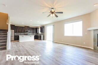 15489 Coopers Hawk Way in Parker, CO - Building Photo - Building Photo