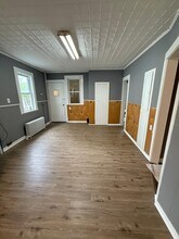 16 Fairview St, Unit 1 in Waterbury, CT - Foto de edificio - Building Photo