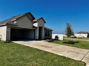5304 Winding Strm Dr in Rosenberg, TX - Building Photo - Building Photo