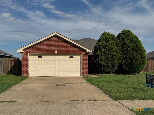 3504 Saul Dr