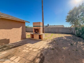 6301 W Earll Dr in Phoenix, AZ - Building Photo - Building Photo