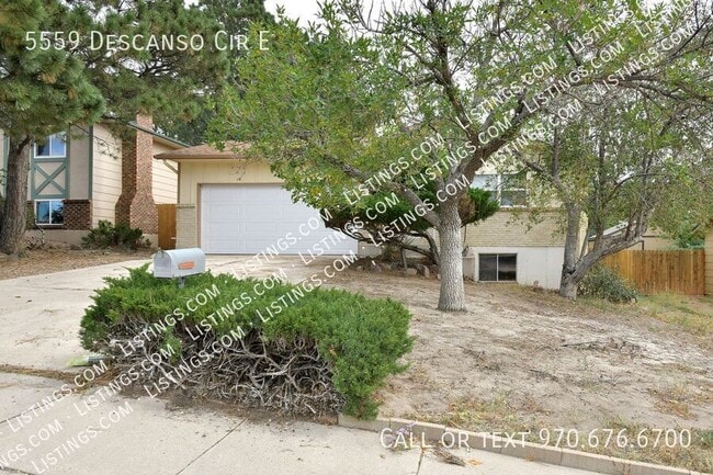 5559 Descanso Cir E in Colorado Springs, CO - Building Photo - Building Photo