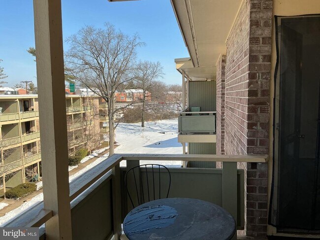 7246 Donnell Pl in Forestville, MD - Building Photo - Building Photo