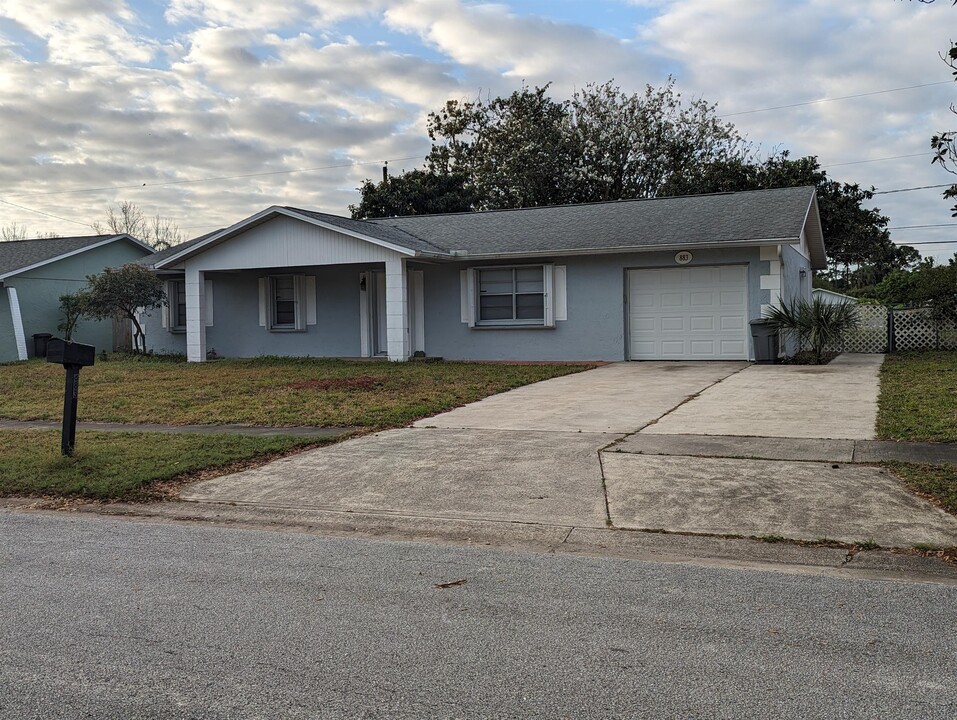 883 Bartel Ln in Rockledge, FL - Building Photo