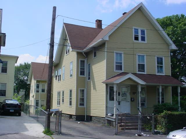 231 Coleman St in Bridgeport, CT - Foto de edificio