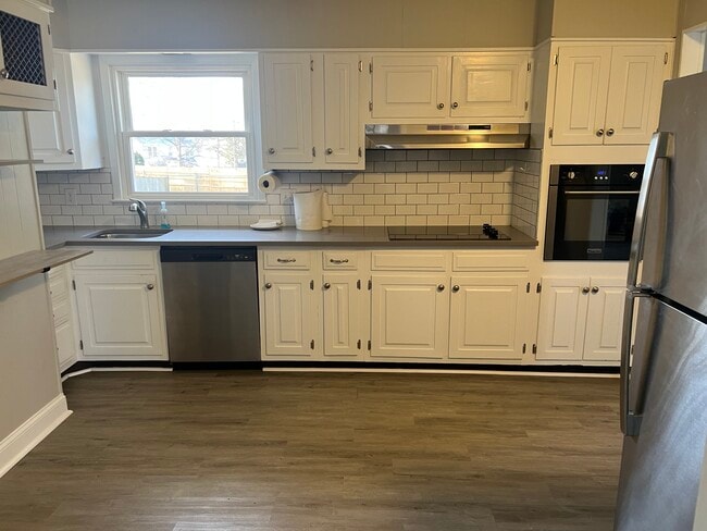 10804 Coffman Ave in Hagerstown, MD - Foto de edificio - Building Photo