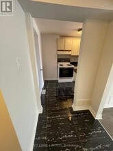 274 Browning Trail in Barrie, ON - Building Photo - Building Photo