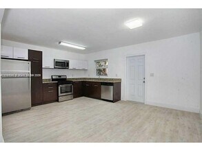 1125 9th St in Miami Beach, FL - Building Photo - Building Photo