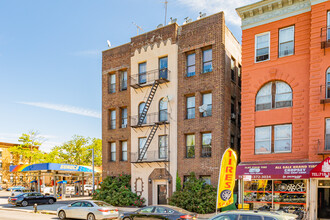 1917 Cropsey Avenue in Brooklyn, NY - Foto de edificio - Building Photo