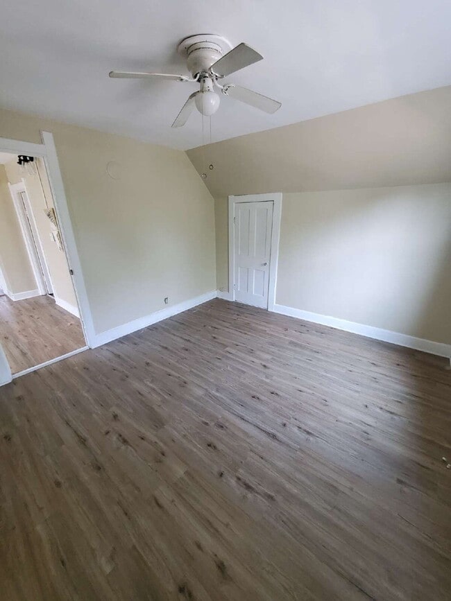 property at 3343 N Pierce St