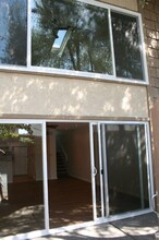 8 S Bristol St in Santa Ana, CA - Building Photo - Building Photo