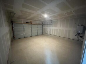 5716 Alope Wy in Seguin, TX - Building Photo - Building Photo