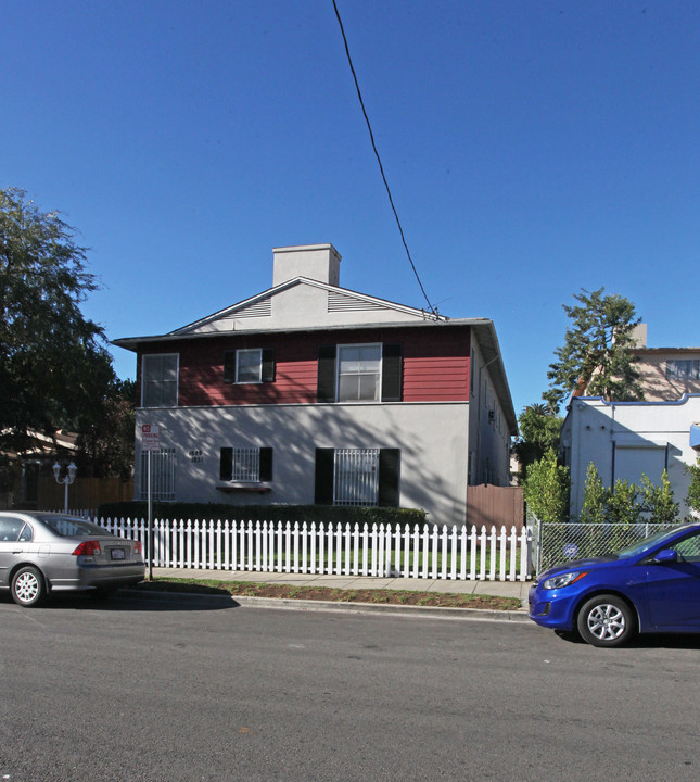 1849 Mariposa Ave in Los Angeles, CA - Building Photo