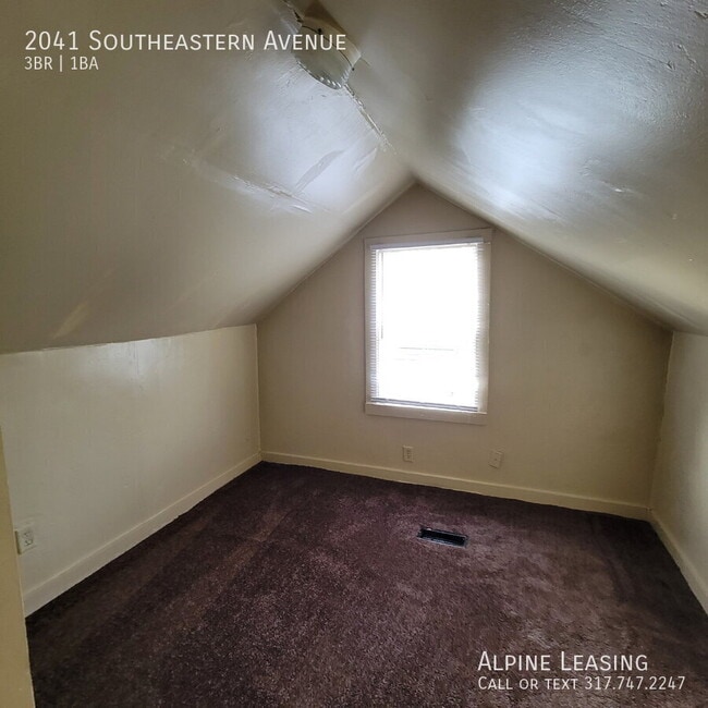 2041 Southeastern Ave in Indianapolis, IN - Building Photo - Building Photo