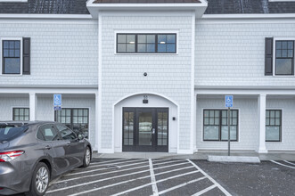 The Lux Apartments in Milford, CT - Building Photo - Building Photo