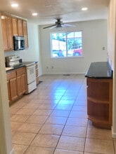 1601 E San Fernando St, Unit 1601 in San Jose, CA - Foto de edificio - Building Photo