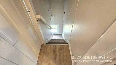 3329 Clinton Ave in Minneapolis, MN - Building Photo - Building Photo