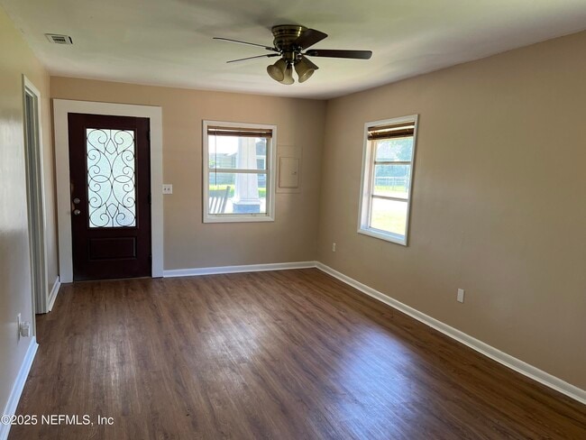 1810 S Palm Ave in Palatka, FL - Building Photo - Building Photo