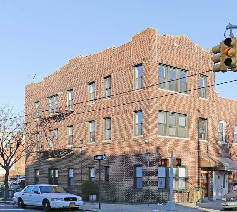 6324 Forest Ave in Ridgewood, NY - Building Photo