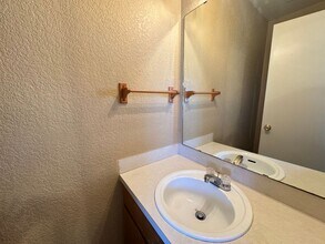 1712 Old FM 440 Rd in Killeen, TX - Building Photo - Building Photo