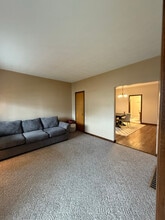 961 S Pickaway St in Circleville, OH - Building Photo - Building Photo