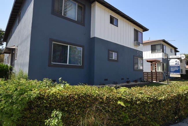property at 5103 Cahuenga Blvd