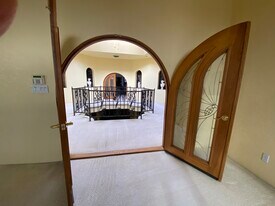 313 S Victoria Ave, Unit Downtown Penthouse in Pueblo, CO - Building Photo